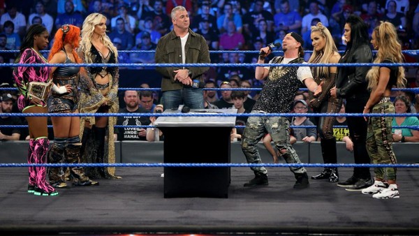 SmackDown Women's Contract Signing