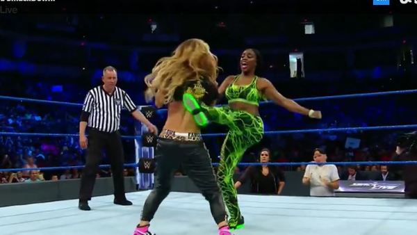 Naomi And Carmella