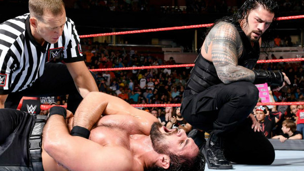 Roman Reigns Seth Rollins
