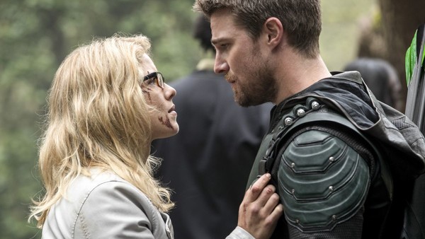 Arrow Felicity Oliver Queen