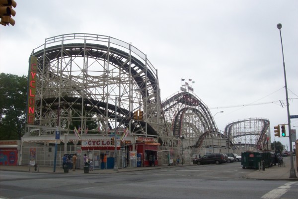 Rollercoaster Off New York Building Rollercoaster Off New York Building