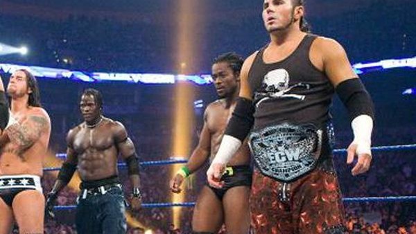 10 Fascinating WWE Survivor Series 2008 Facts – Page 5