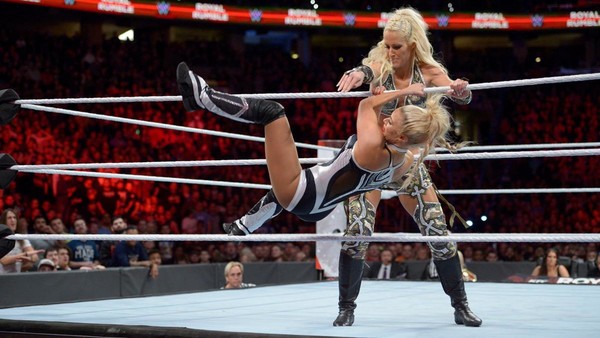 Michelle McCool Lana