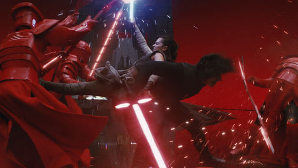 Star Wars The Last Jedi Rey Kylo Throne Room