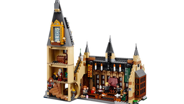 LEGo Great Hall Back