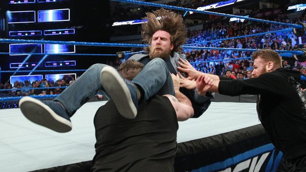 10 Best WWE SmackDown Cliffhanger Endings Ever – Page 9
