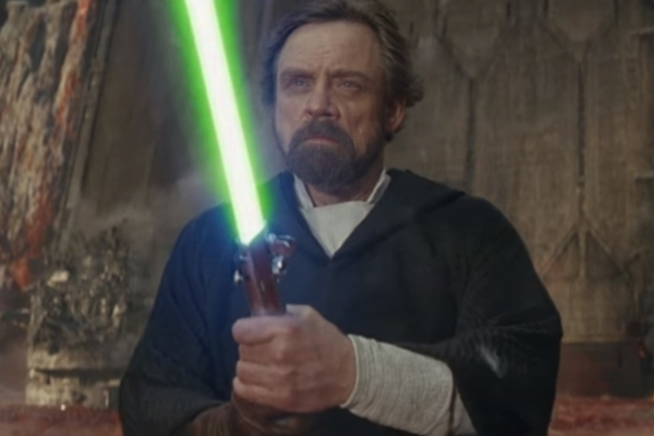 luke skywalker return of the jedi lightsaber disneyland