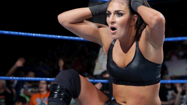 Sonya Deville