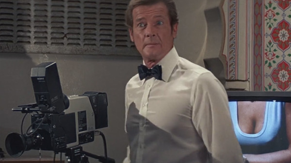 Octopussy Roger Moore