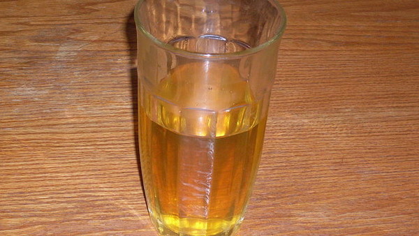 800px Human Urine Sample In A Glass 20080606