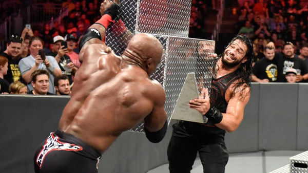 WWE Extreme Rules 2018 Roman Reigns Bobby Lashley