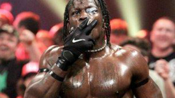 R Truth Smoking