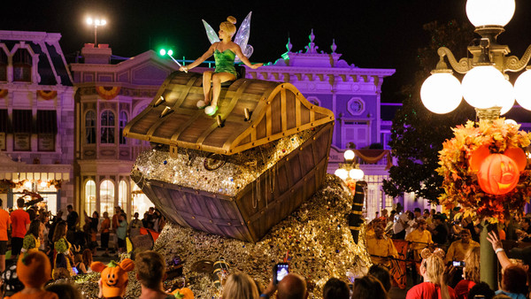 mnsshp disney world boo to you parade