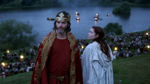 Outlaw King Chris Pine Florence Pugh