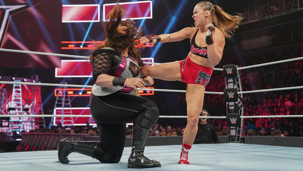 WWE TLC 2018 Nia Jax Ronda Rousey