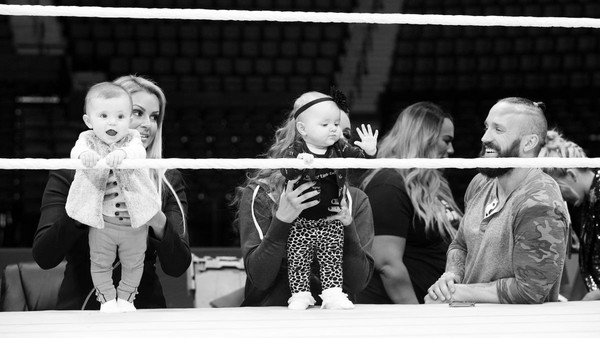 40 Best Wwe Behind The Scenes Photos 2018 Page 40 40 Best Wwe Behind The Scenes Photos 2018 Page 40