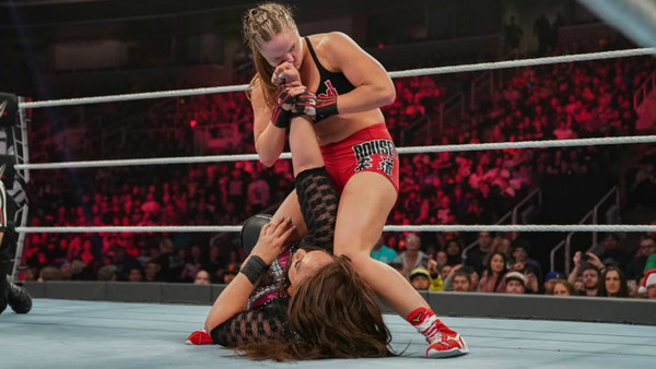 Ronda Rousey Nia Jax