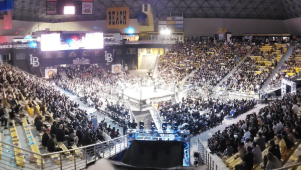 NJPW Long Beach Crowd