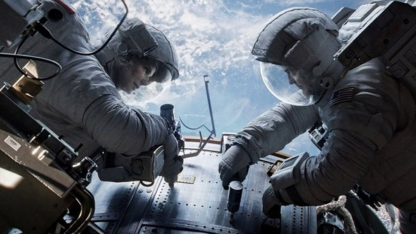 Gravity Sandra Bullock George Clooney