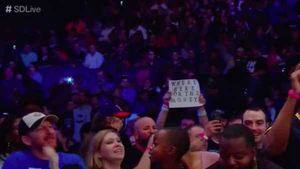 SmackDown Fan Sign