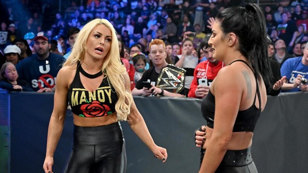 Mandy Rose Sonya Deville