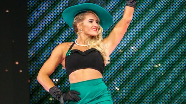 lacey evans