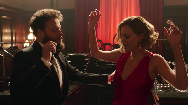 Long Shot Seth Rogen Charlize Theron