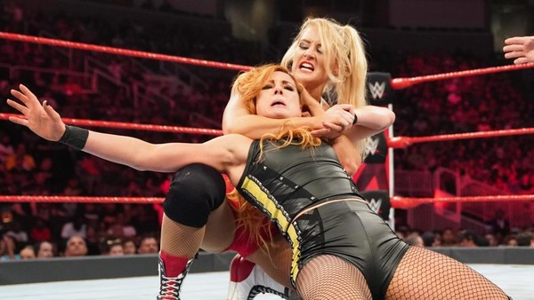 Becky Lynch Lacey Evans Raw