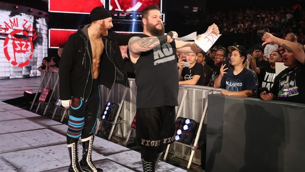 Sami Zayn Kevin Owens