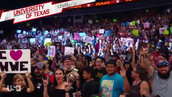 WWE Fans Texas
