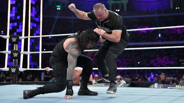 shane mcmahon roman reigns