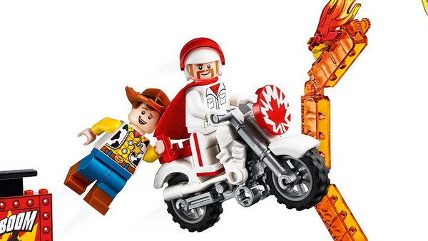 Lego toy story 4 best sale duke caboom