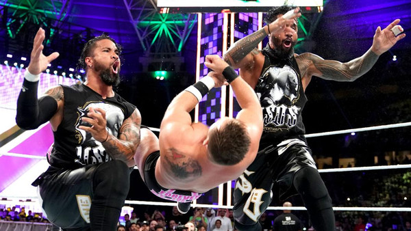 WWE Super Showdown 2019 Usos Revival