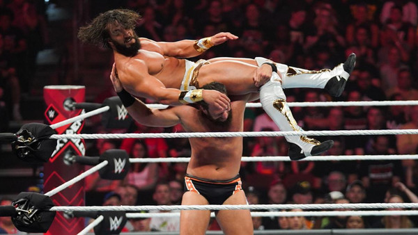 WWE Extreme Rules 2019 Drew Gulak Tony Nese.jpg