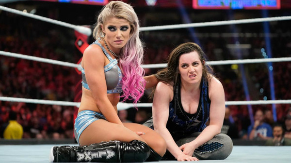 Alexa Bliss Nikki Cross