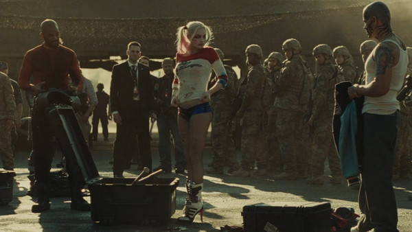 Suicide Squad Harley Quinn Margot Robbie.jpg