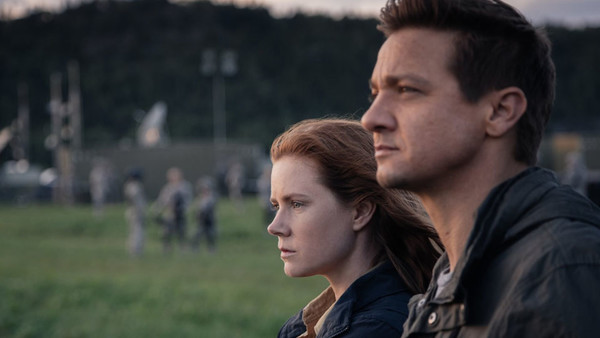 Arrival Amy Adams Jeremy Renner