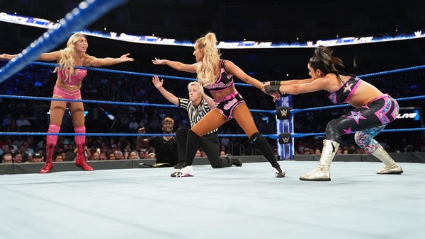 Charlotte Flair Carmella Bayley