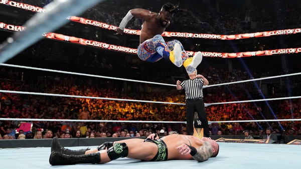 WWE Clash of Champions 2019 Kofi Kingston Randy Orton.jpg