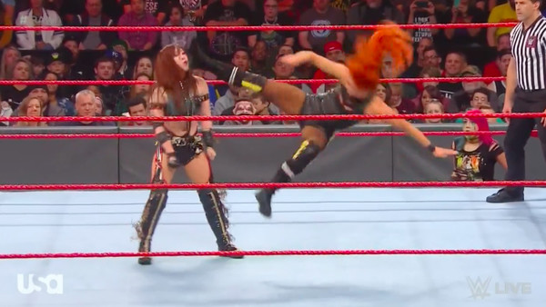 Becky Lynch Kairi Sane