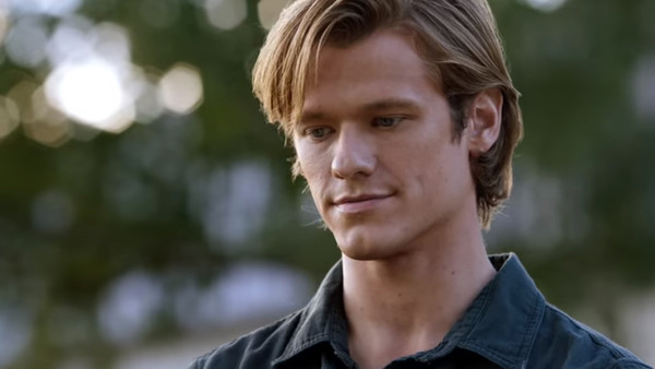 MacGyver Lucas Till