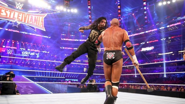 Roman Reigns Triple H WrestleMania 32