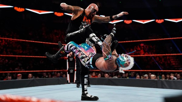 Rey Mysterio Gallows