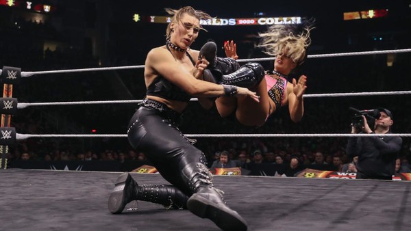 Toni Storm Rhea Ripley