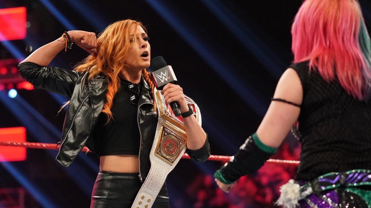 Did WWE's Becky Lynch Want To Wrestle PREGNANT?