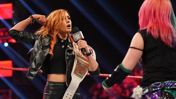 Becky Lynch Asuka