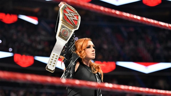 Becky Lynch Raw