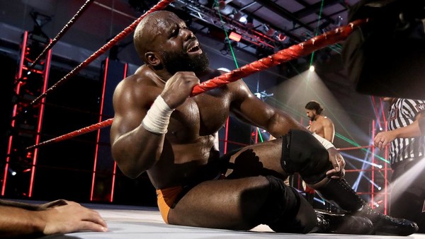 Apollo Crews injury