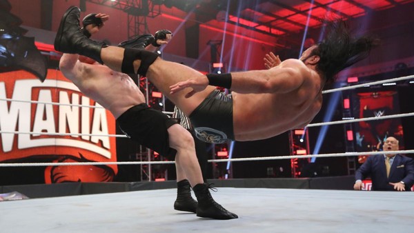 Drew McIntyre Brock Lesnar Claymore Kick