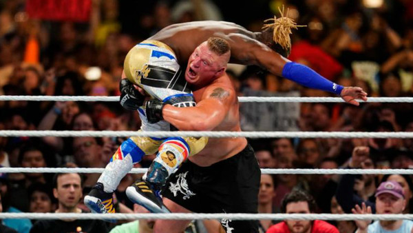 Brock Lesnar Kofi Kingston